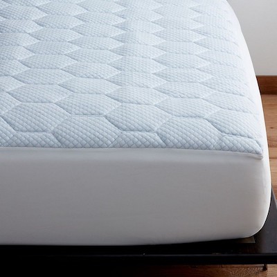 The-Different-Between-Mattress-Toppers-Pads-And-Protectors